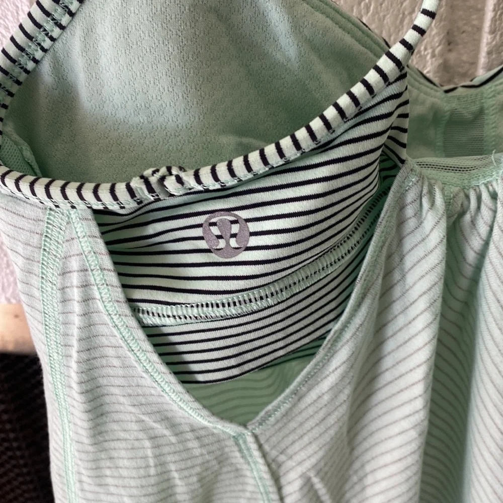 Tops - Picture 3 of 3